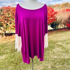 Forgotten Grace Womens Size XXL Purple Tunic w/ Cream Crocheted Lace on Sleeves